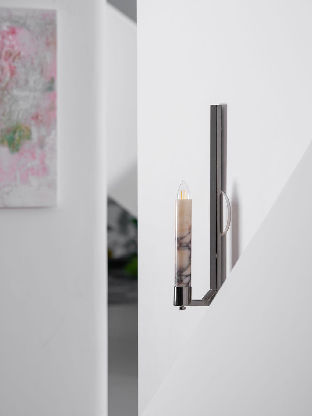 Lumivolt Wall Sconce