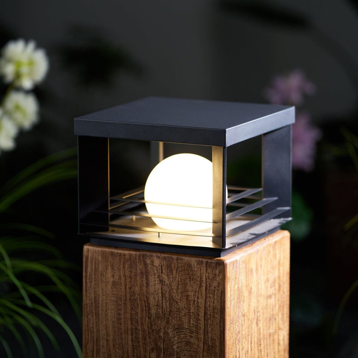 Lunar Crate Outdoor Lamp