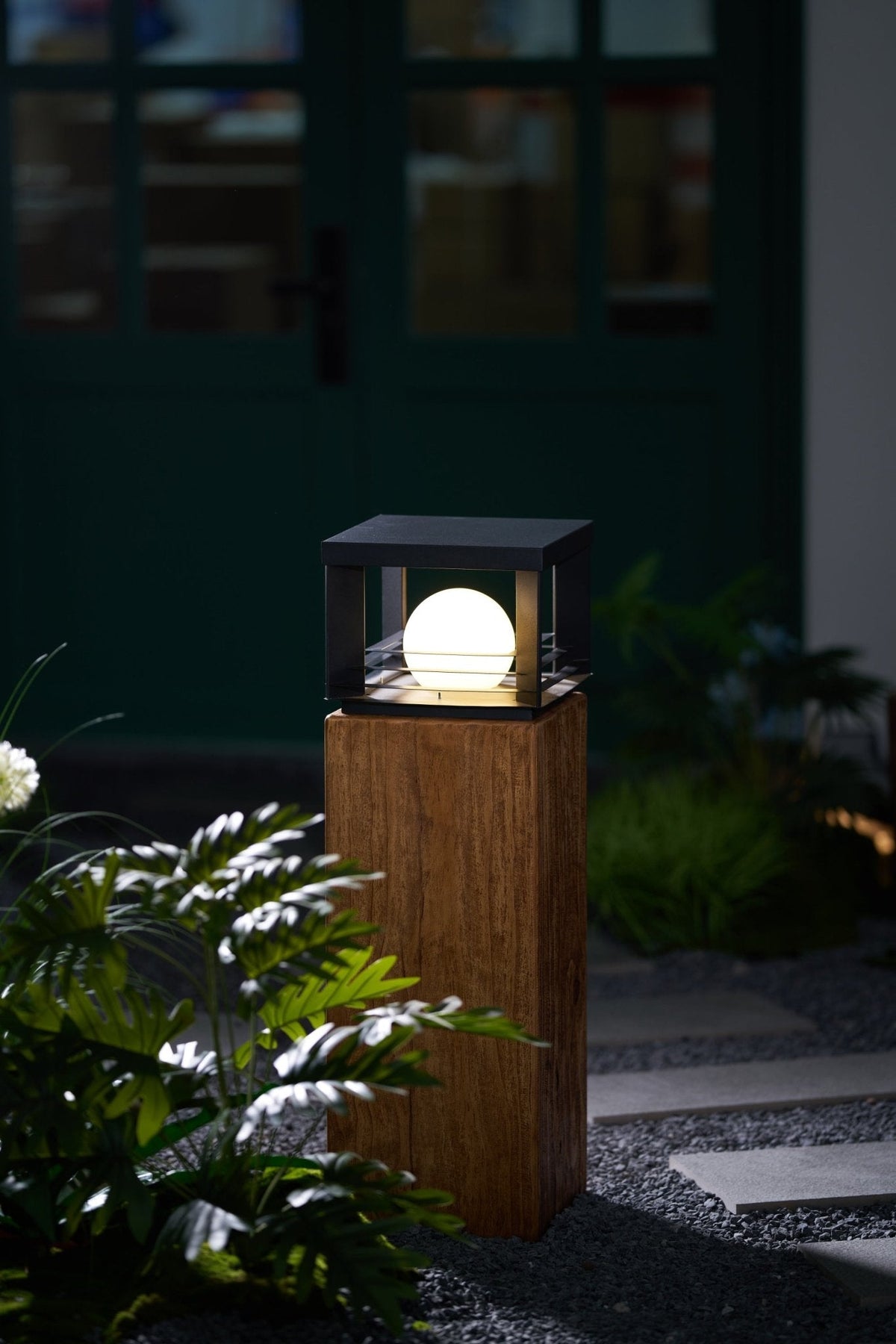 Lunar Crate Outdoor Lamp