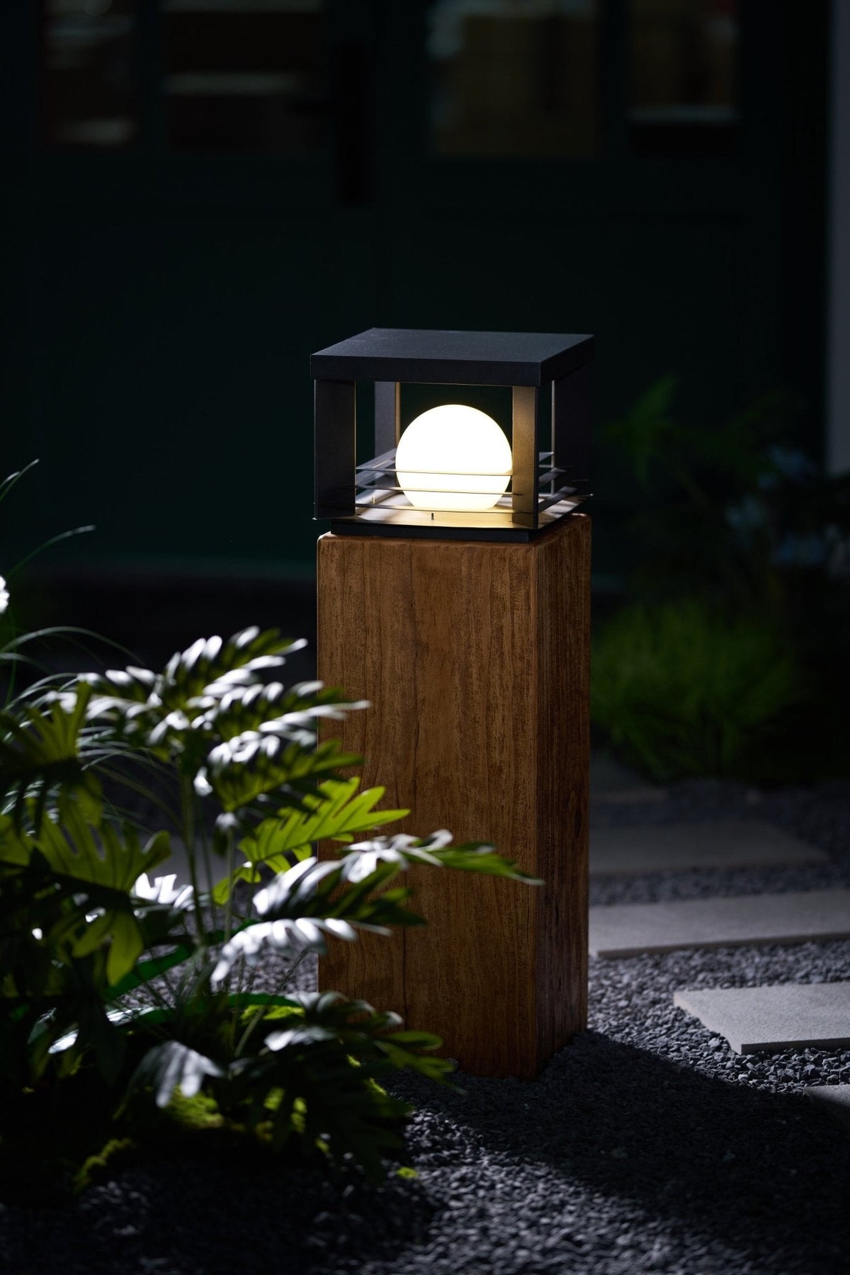 Lunar Crate Outdoor Lamp