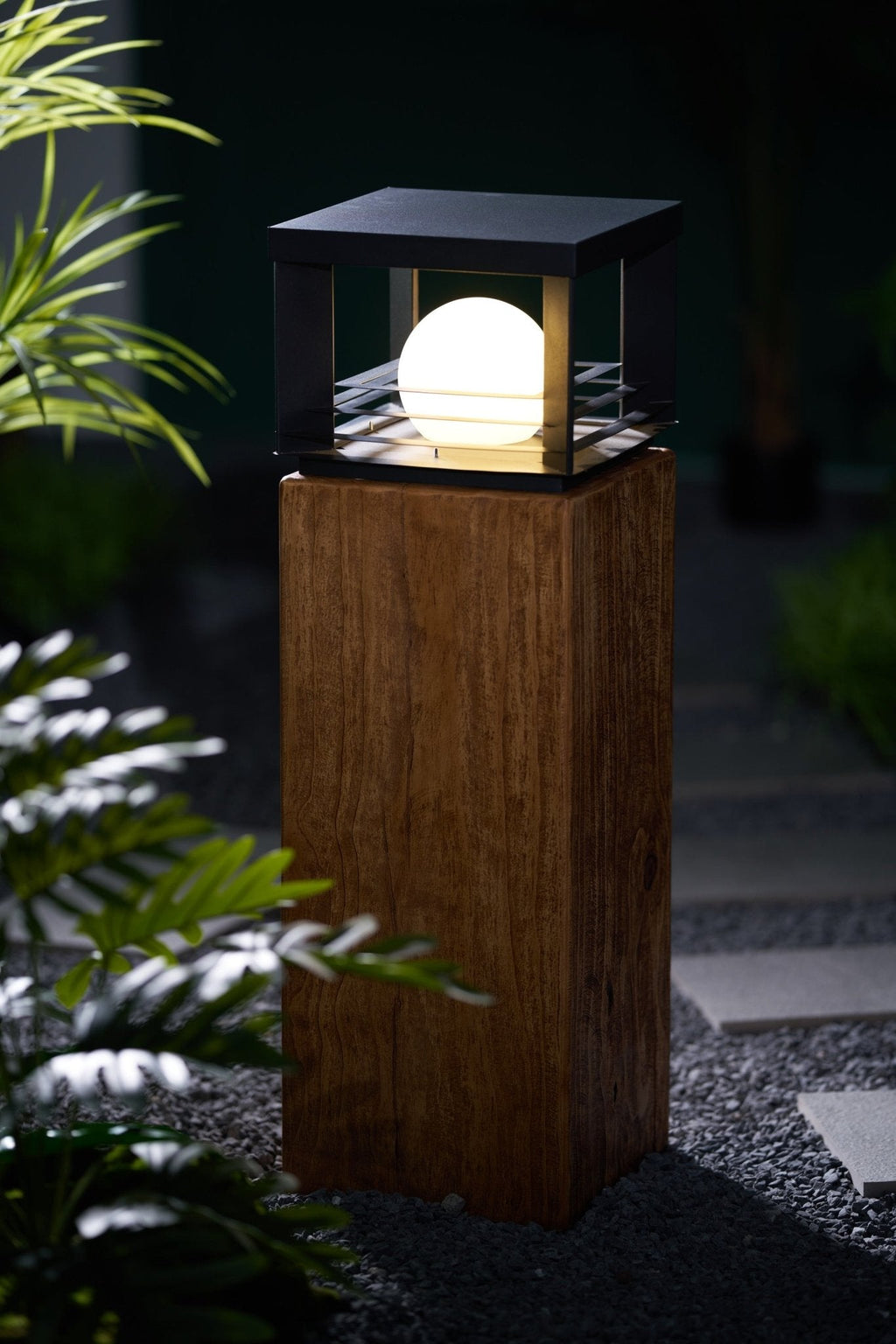 Lunar Crate Outdoor Lamp