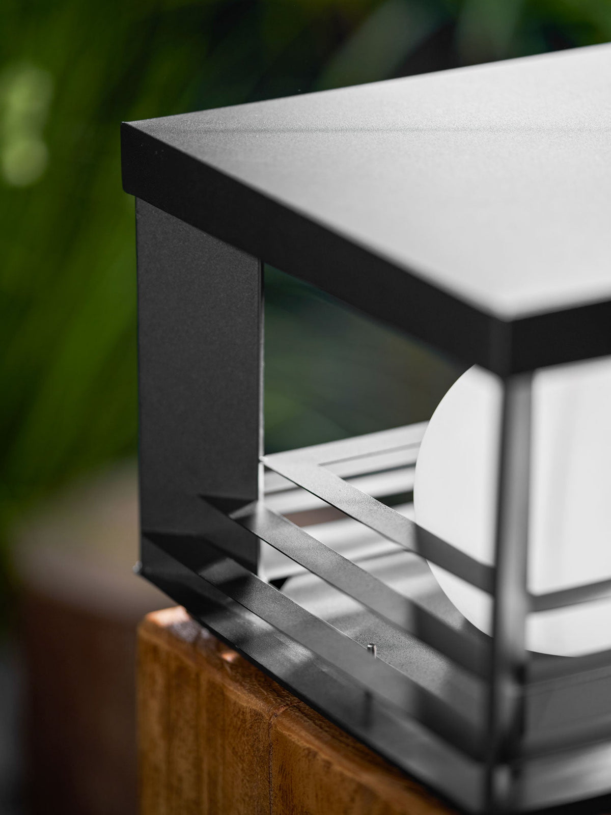 Lunar Crate Outdoor Lamp