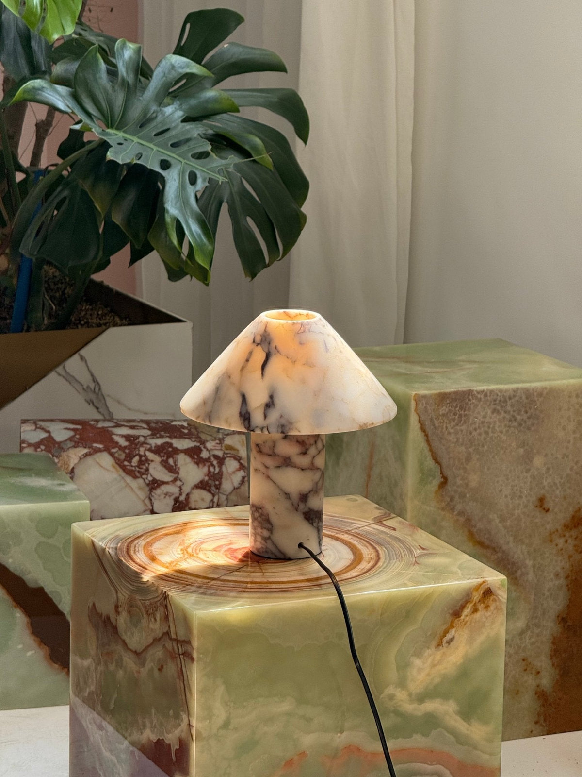 Marbelle Onyx Table Lamp
