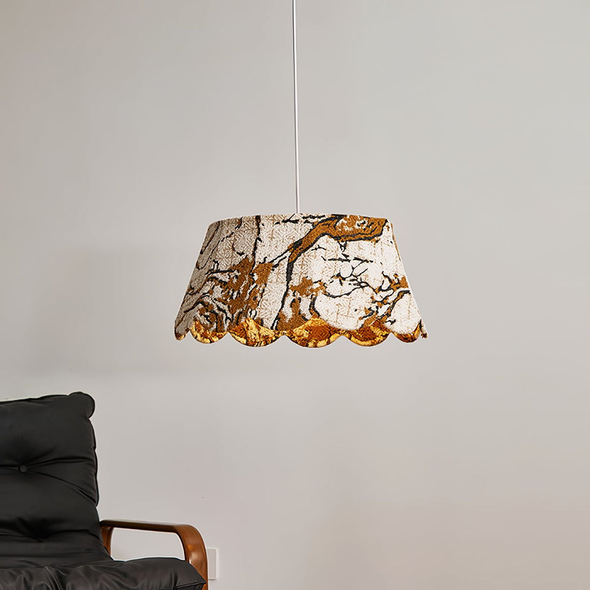 Marbre Scallop Pendant Light