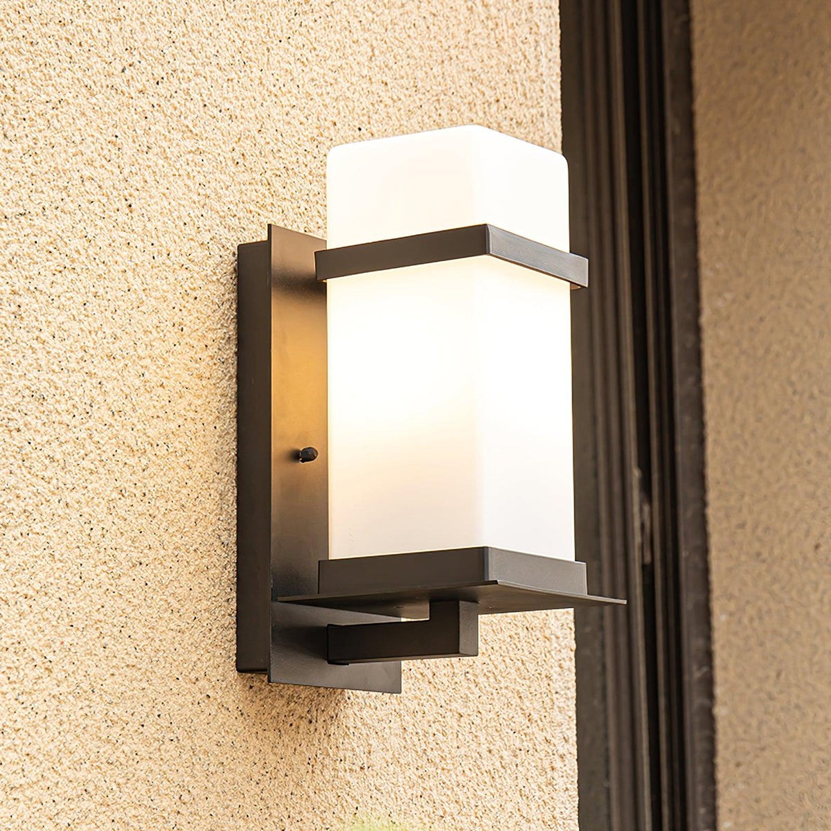 Mcdade Wall Light
