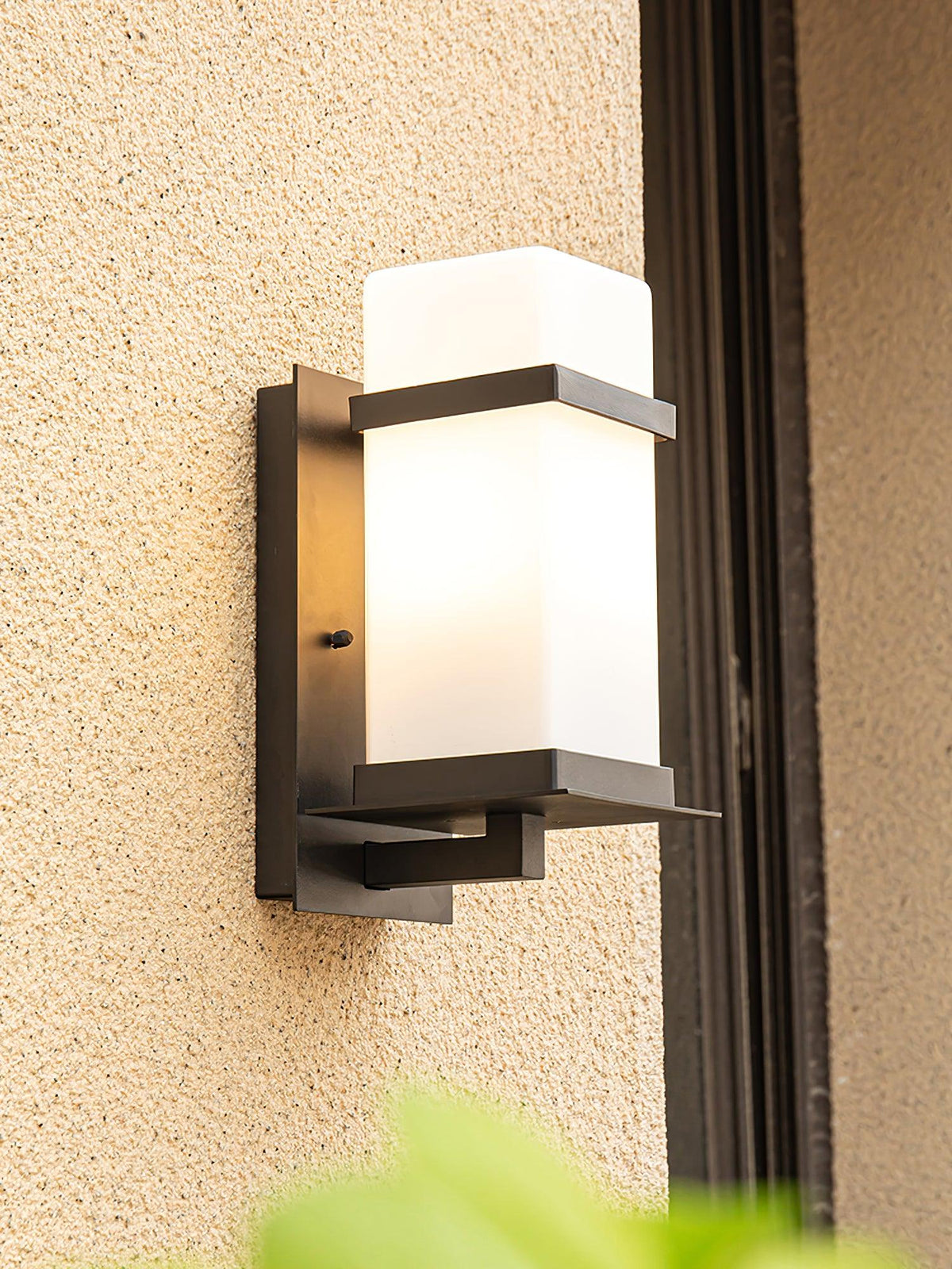 Mcdade Wall Light
