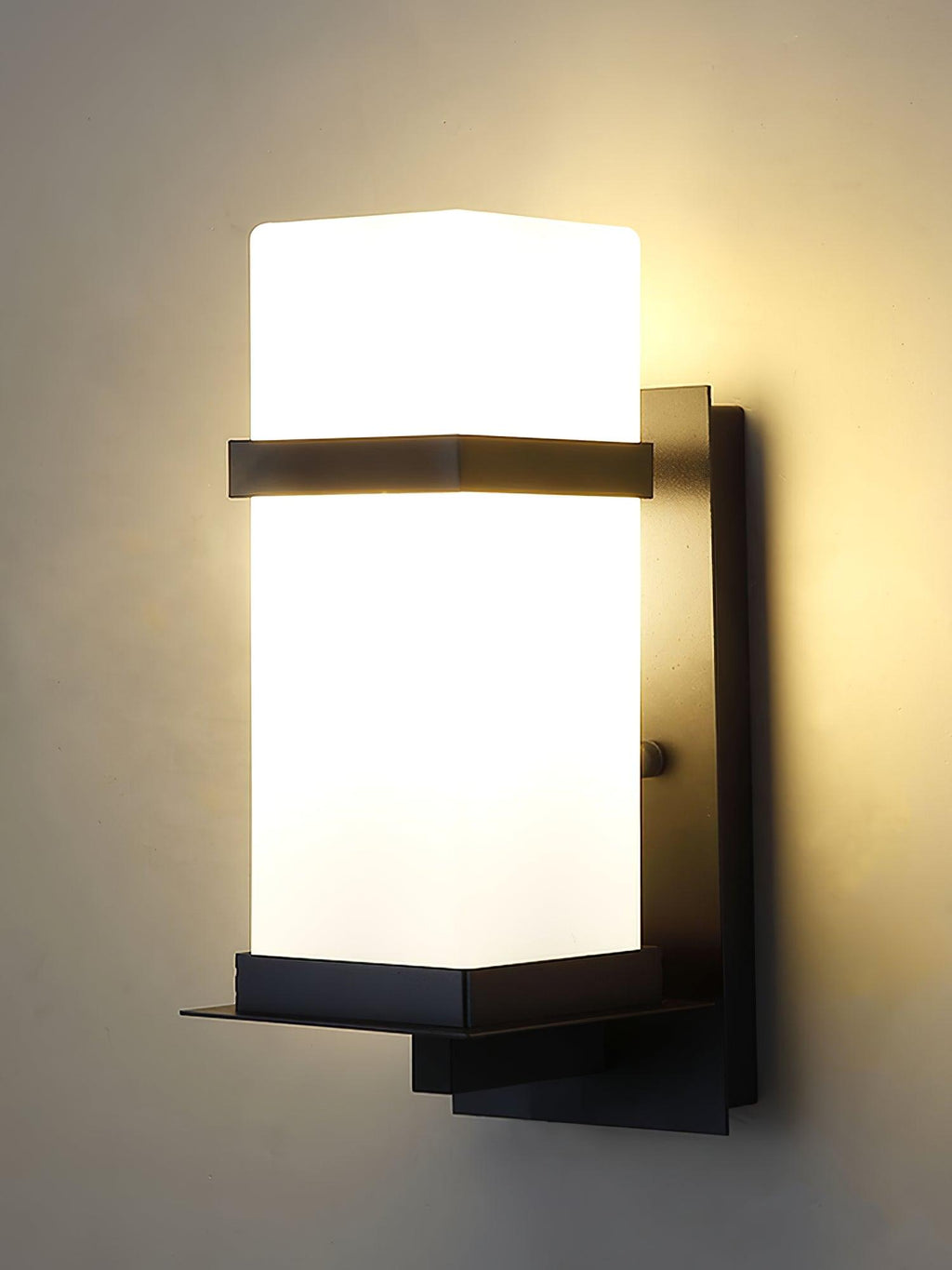 Mcdade Wall Light