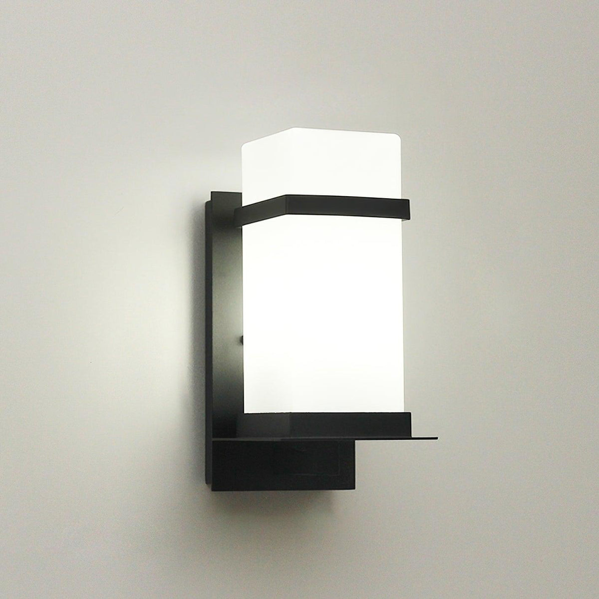 Mcdade Wall Light