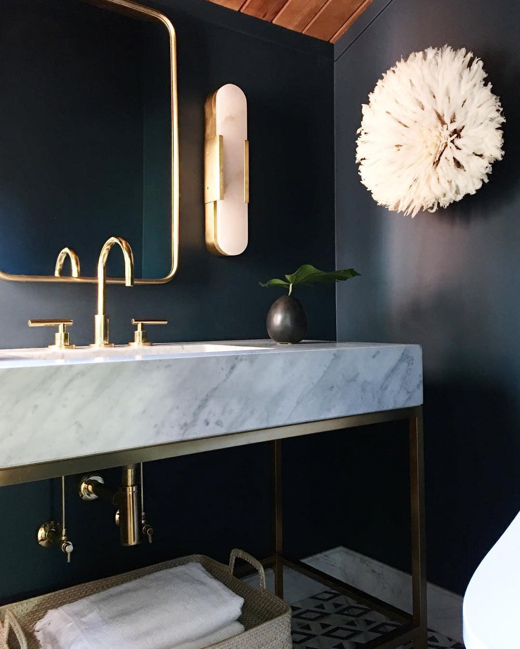 Melange Elongated Sconce
