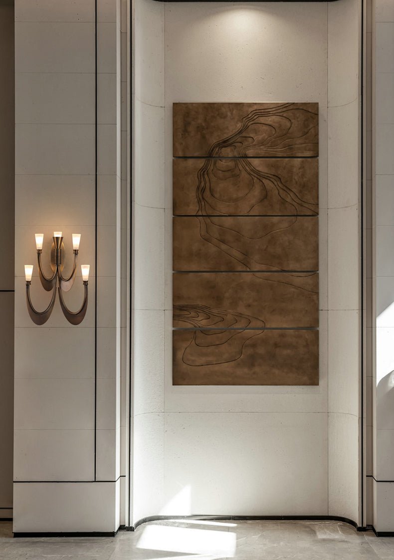Metropolis Grand Sconce