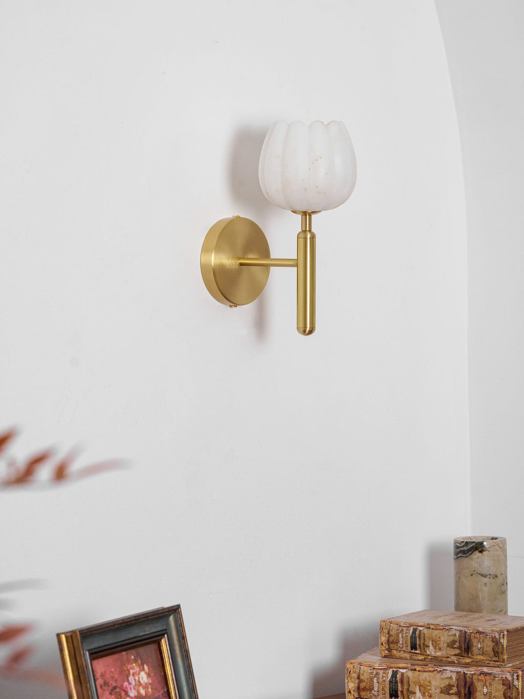 Mian Wall Lamp