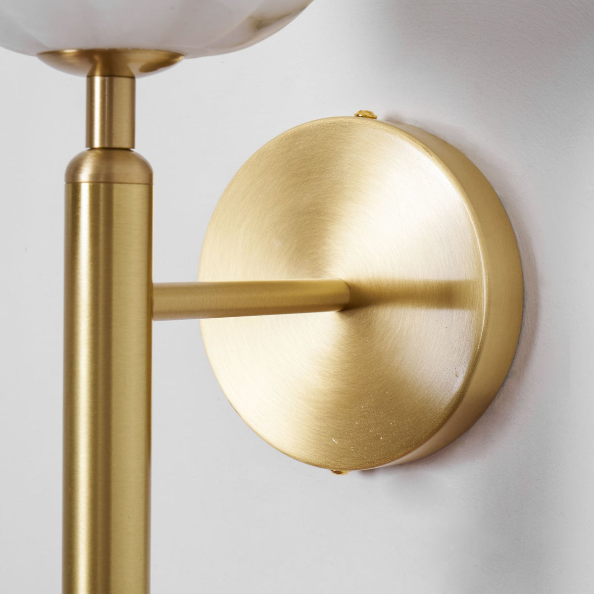 Mian Wall Lamp