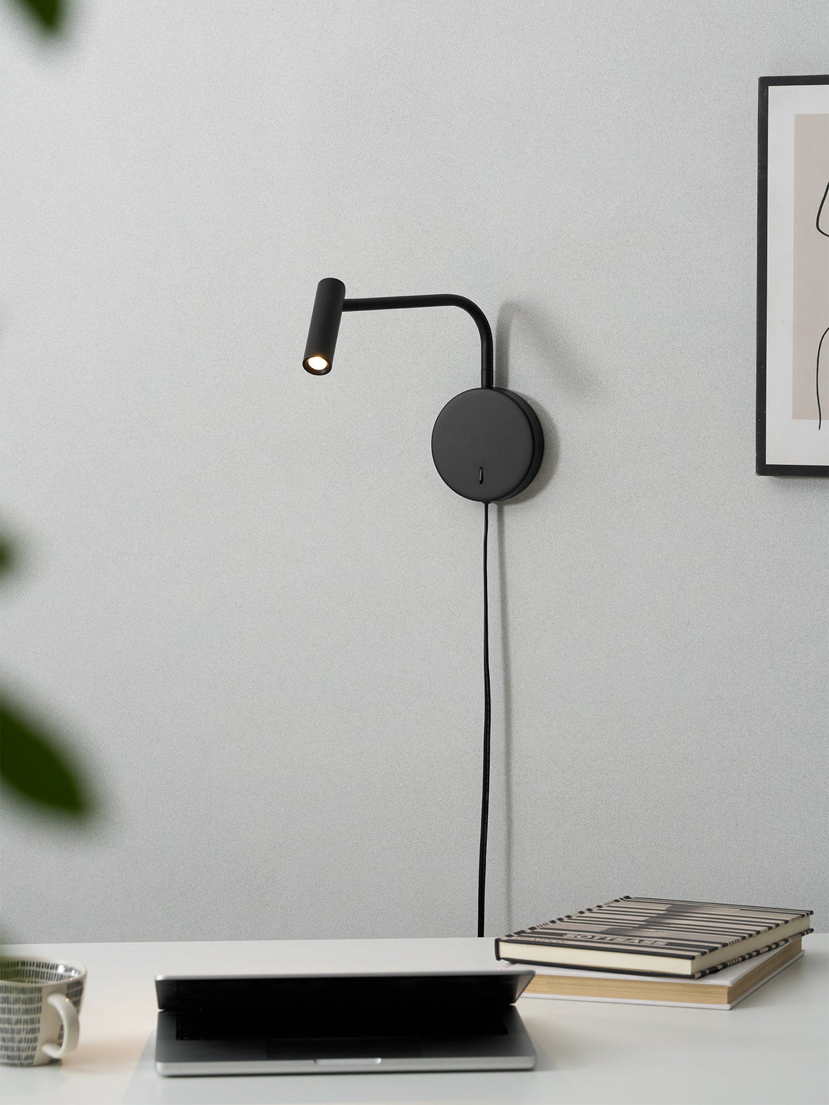 Minimalist Disc Plug-in Wall Sconce