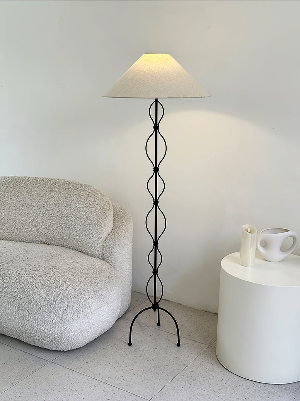 Minimalist Iron Twist Floor Lamp