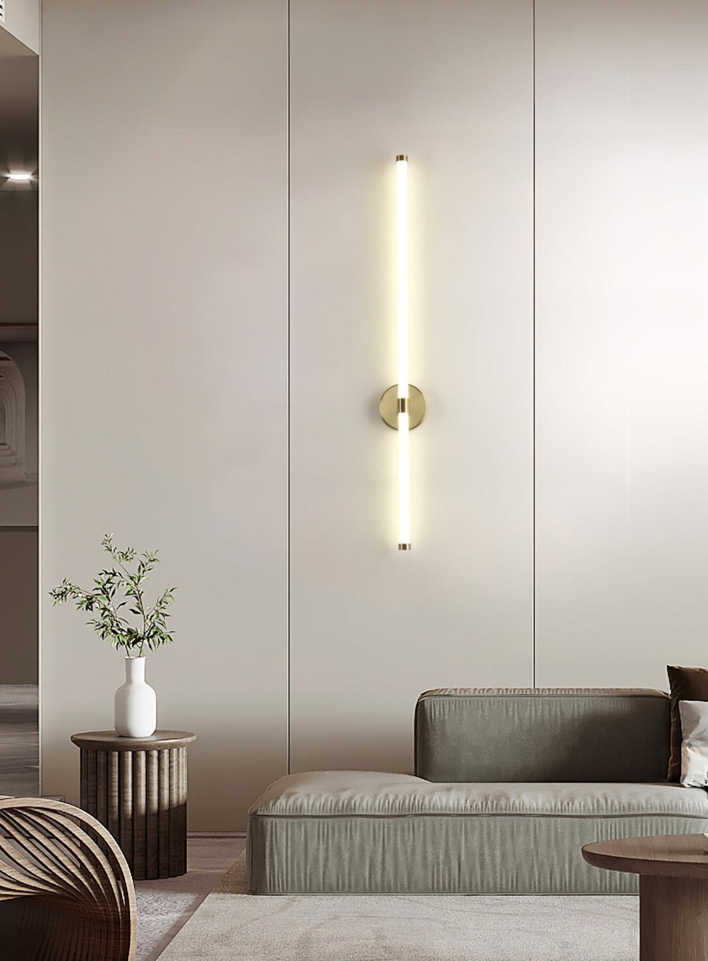 Minimalist Vertical Wall Sconce