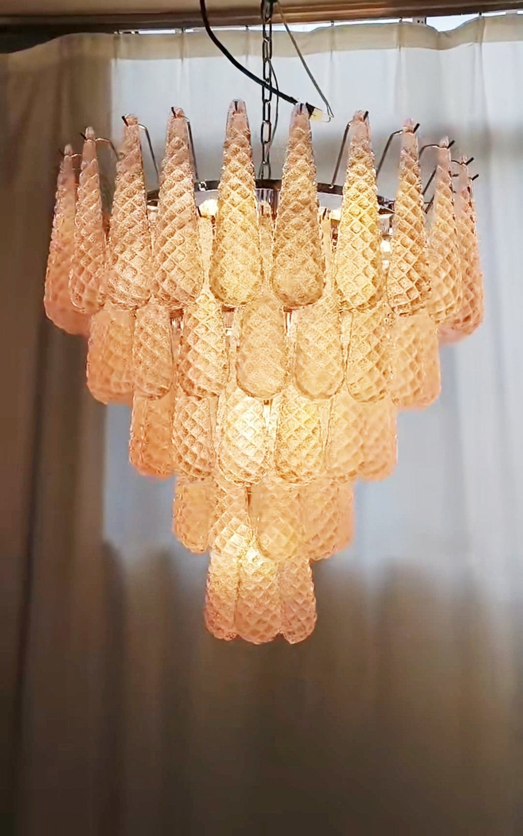 Murano Pink Glass Droplet Chandelier