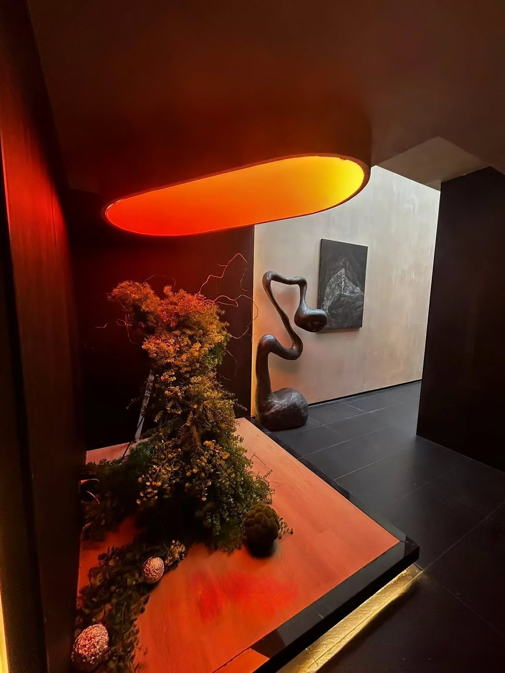 Myrrh Sculpture Floor Lamp