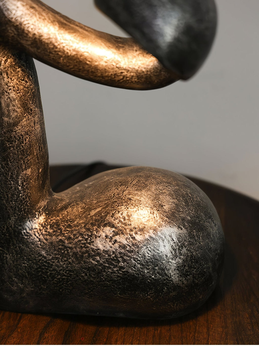 Myrrh Sculpture Table Lamp