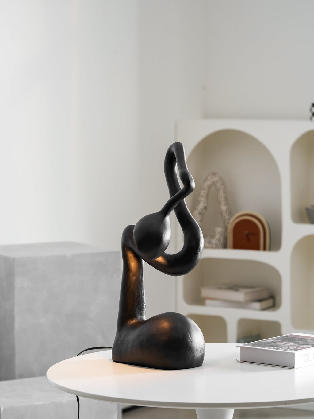 Myrrh Sculpture Table Lamp