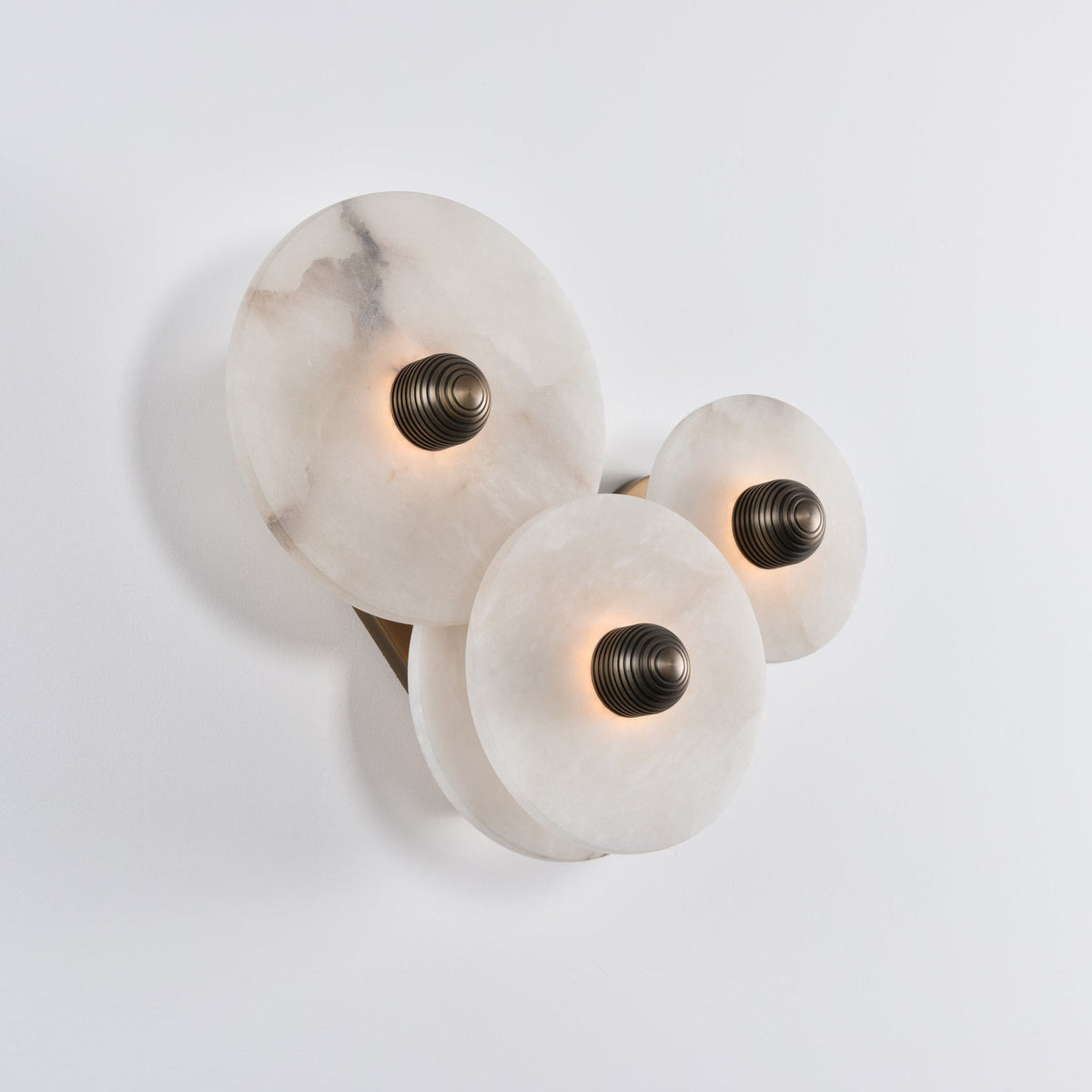 Nayra Alabaster Wall Lamp