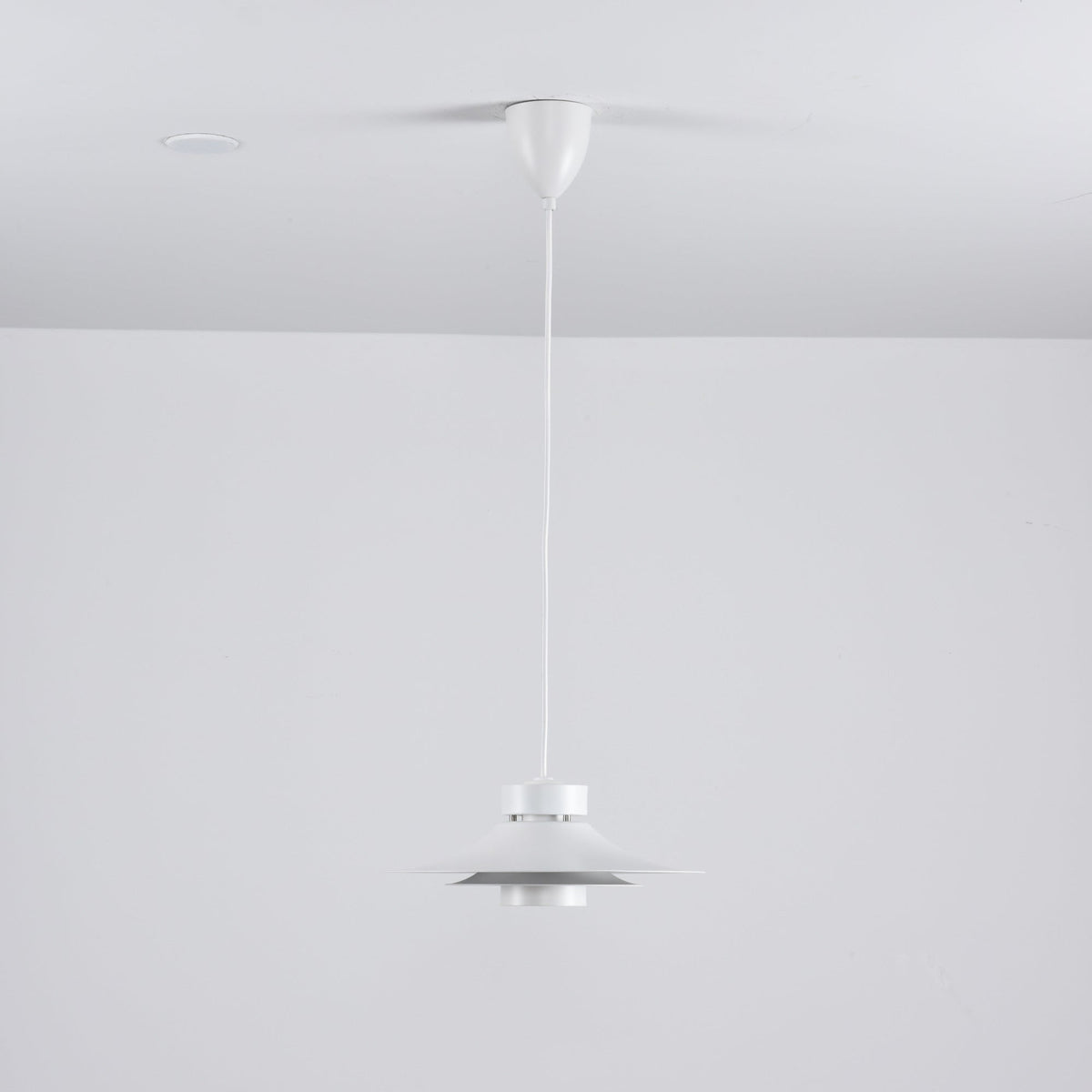 Nero Eclipse Pendant Lamp