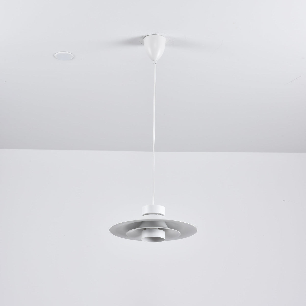 Nero Eclipse Pendant Lamp