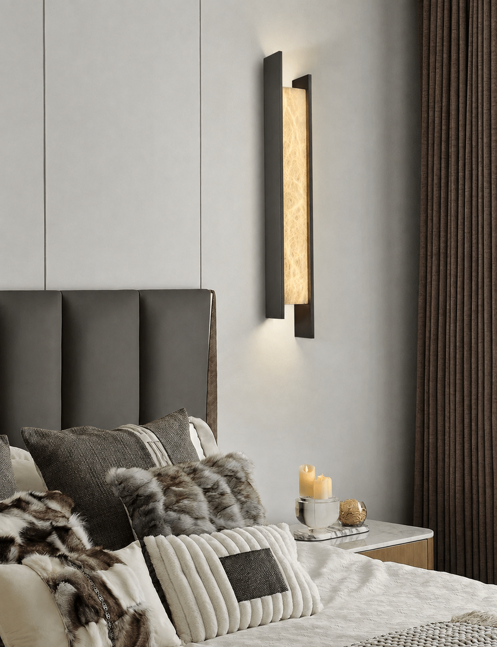 Nivora Alabaster Linear Wall Sconce