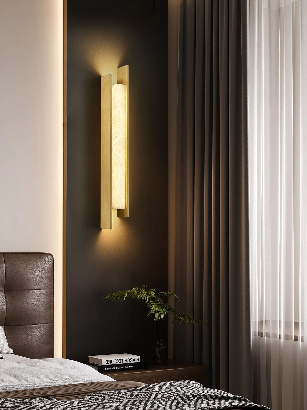 Nivora Alabaster Linear Wall Sconce