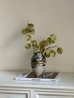 Noir Vein Stone Vase