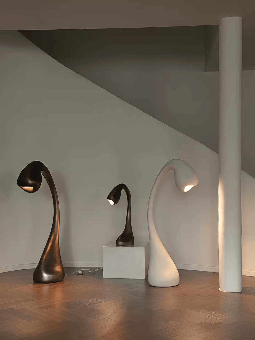 Noor Grande Sculptural Floor Lamp