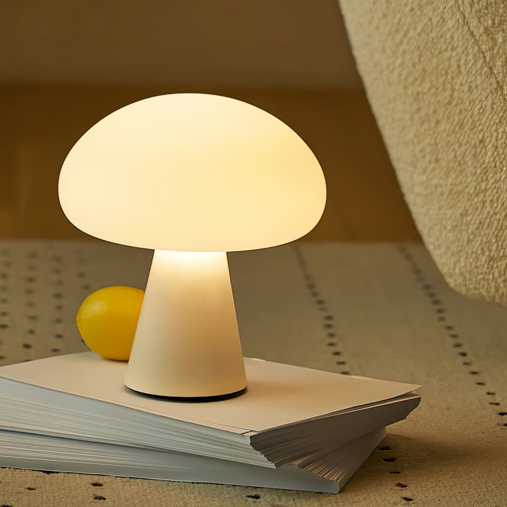 Obello Portable Built - in Battery Table Lamp