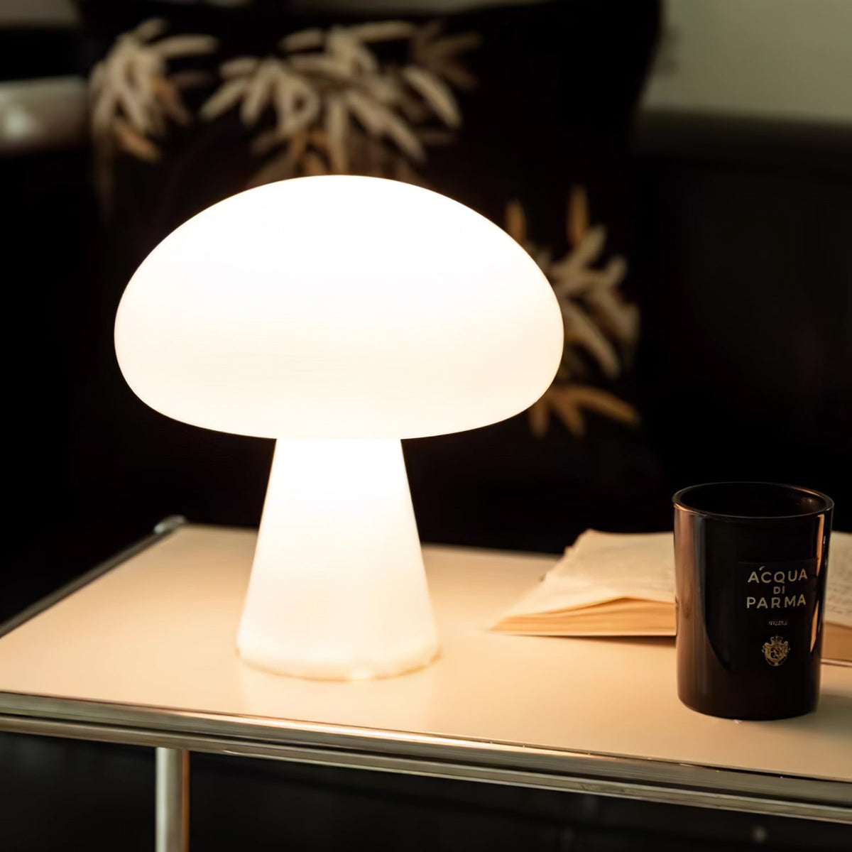 Obello Portable Built - in Battery Table Lamp