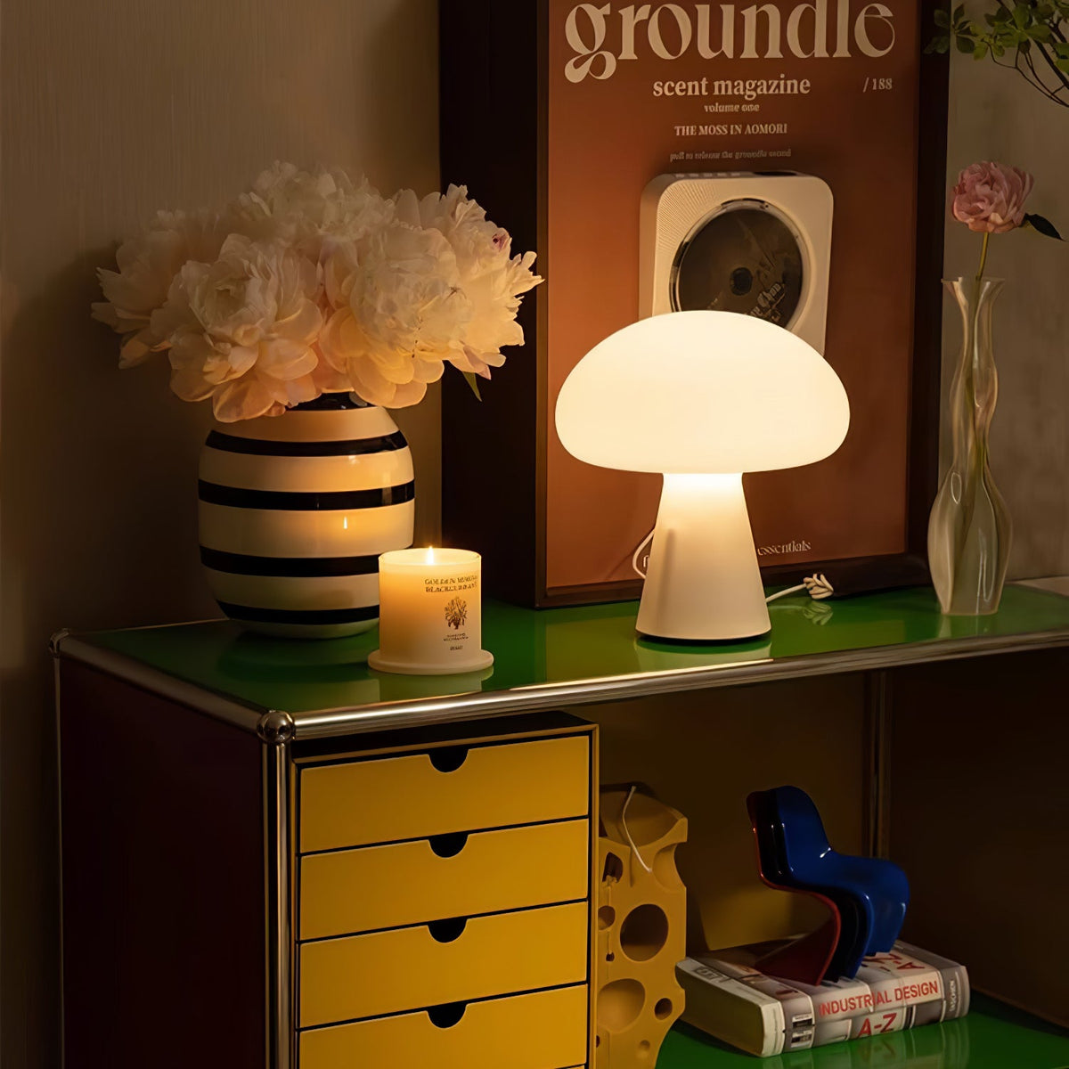Obello Portable Built - in Battery Table Lamp