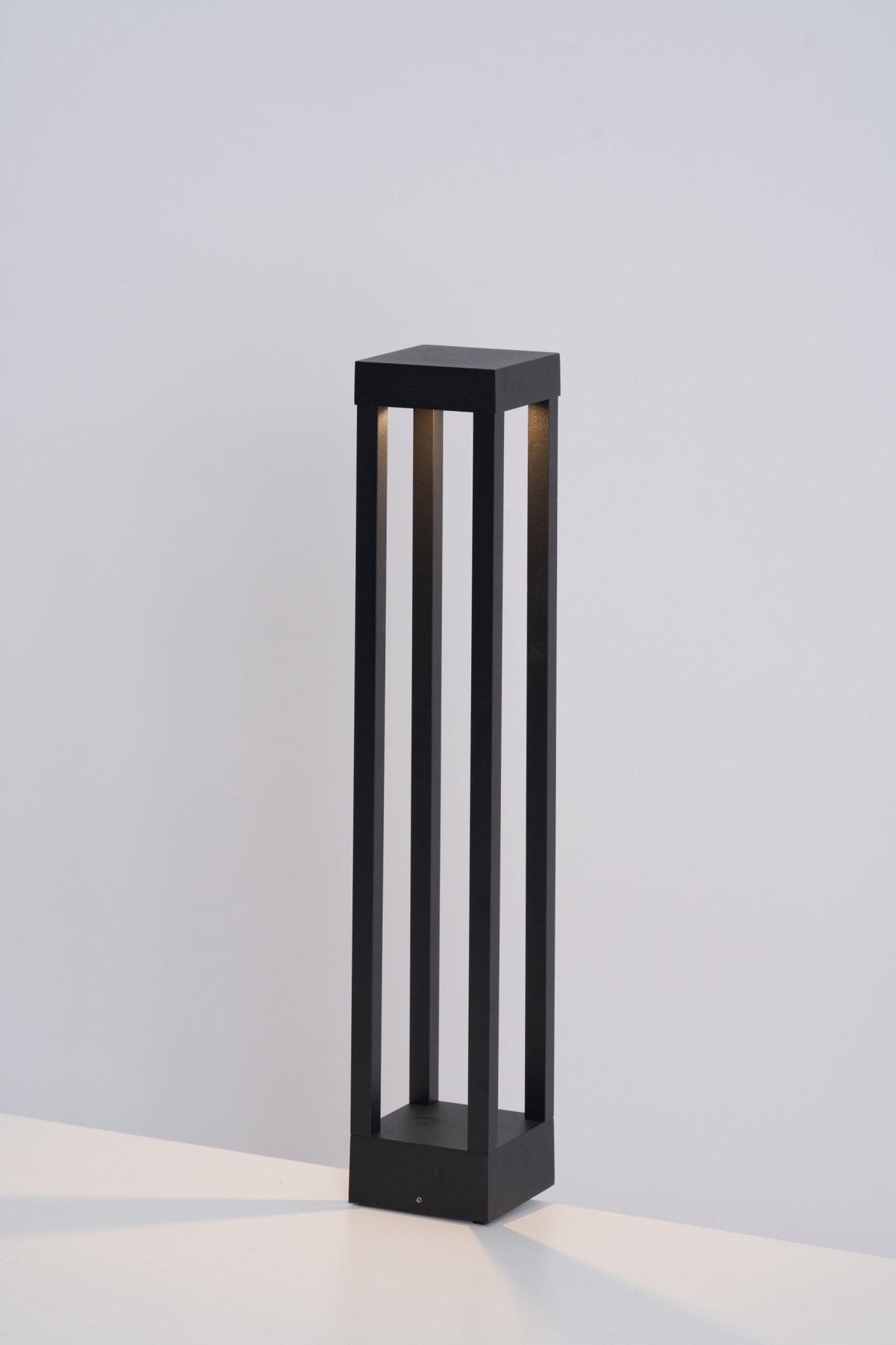 Obsidian Post Outdoor Light