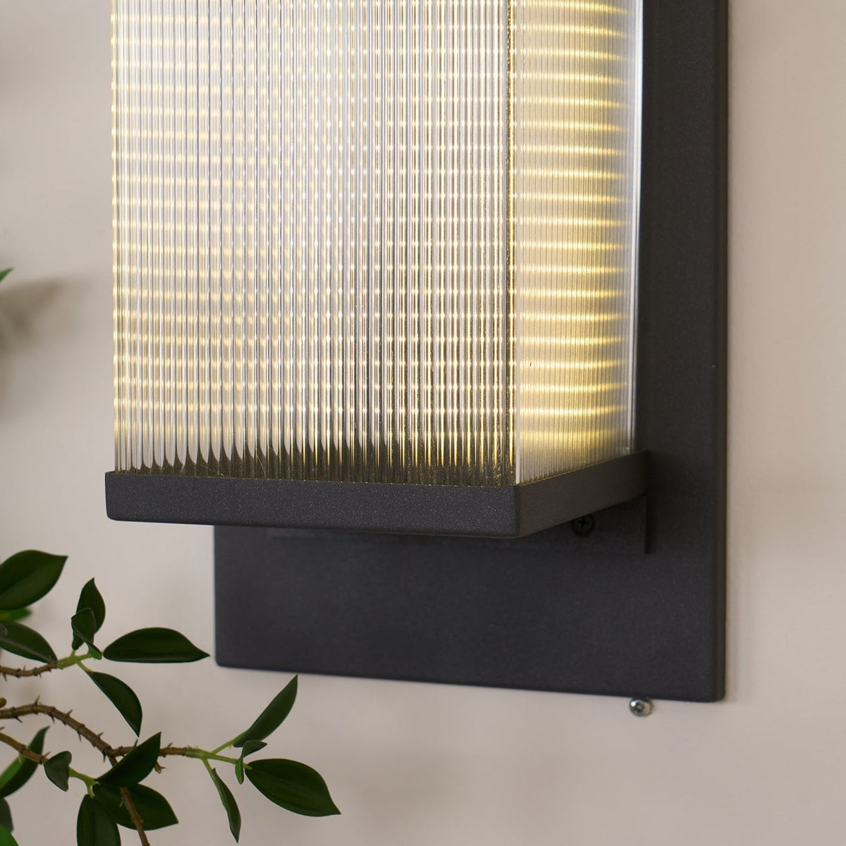 Oleron Box Outdoor Wall Lamp
