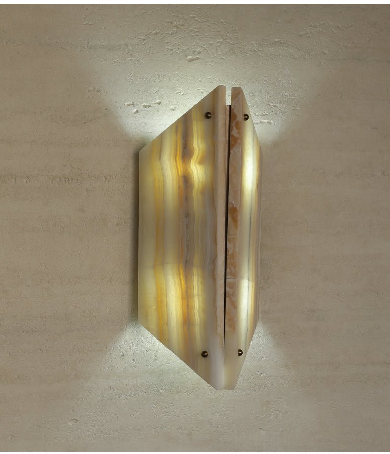 Onyxa Crest Wall Lamp