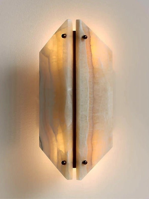 Onyxa Crest Wall Lamp