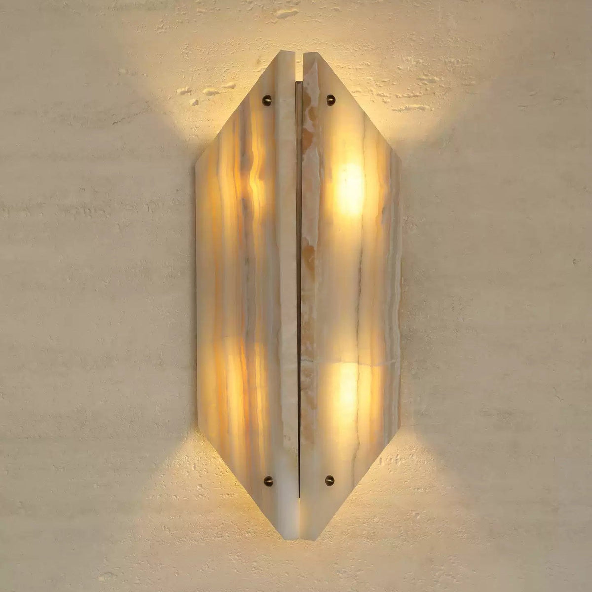 Onyxa Crest Wall Lamp