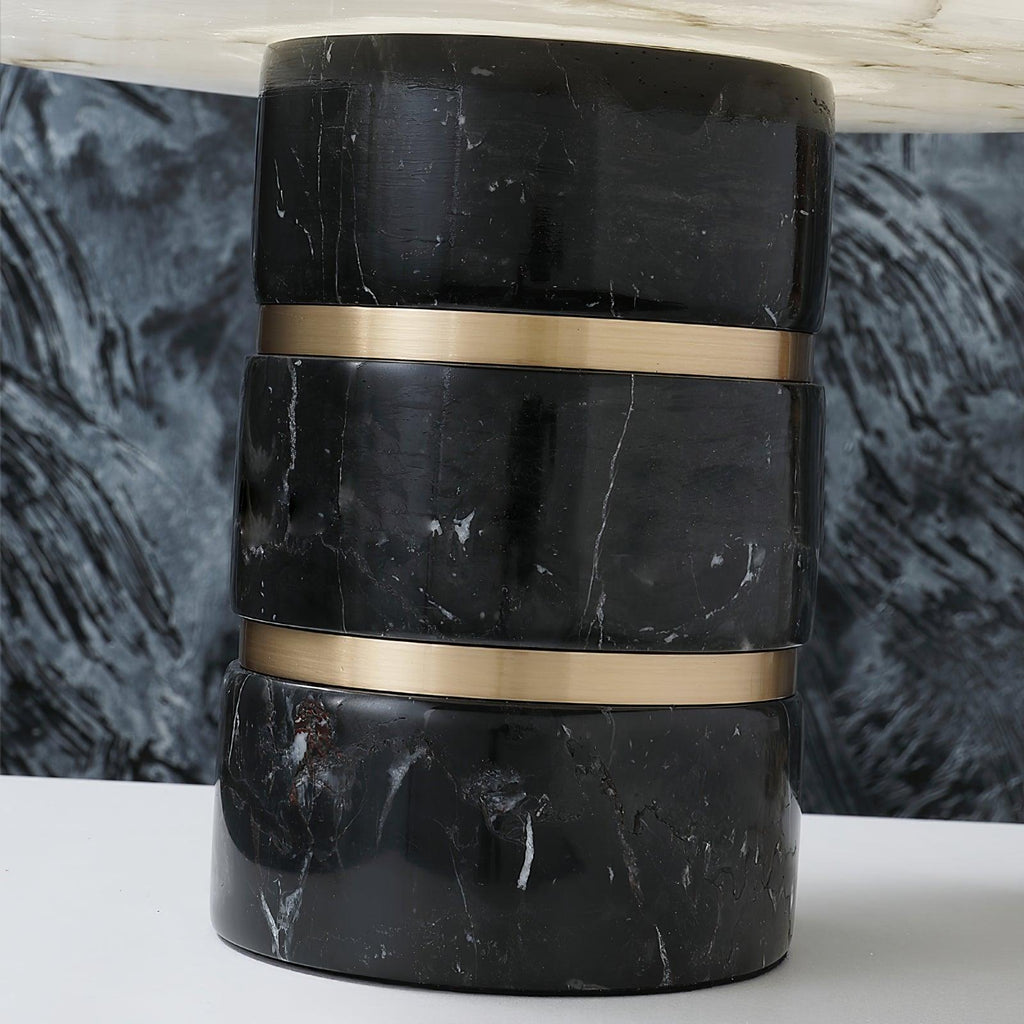 Outela Table Lamp