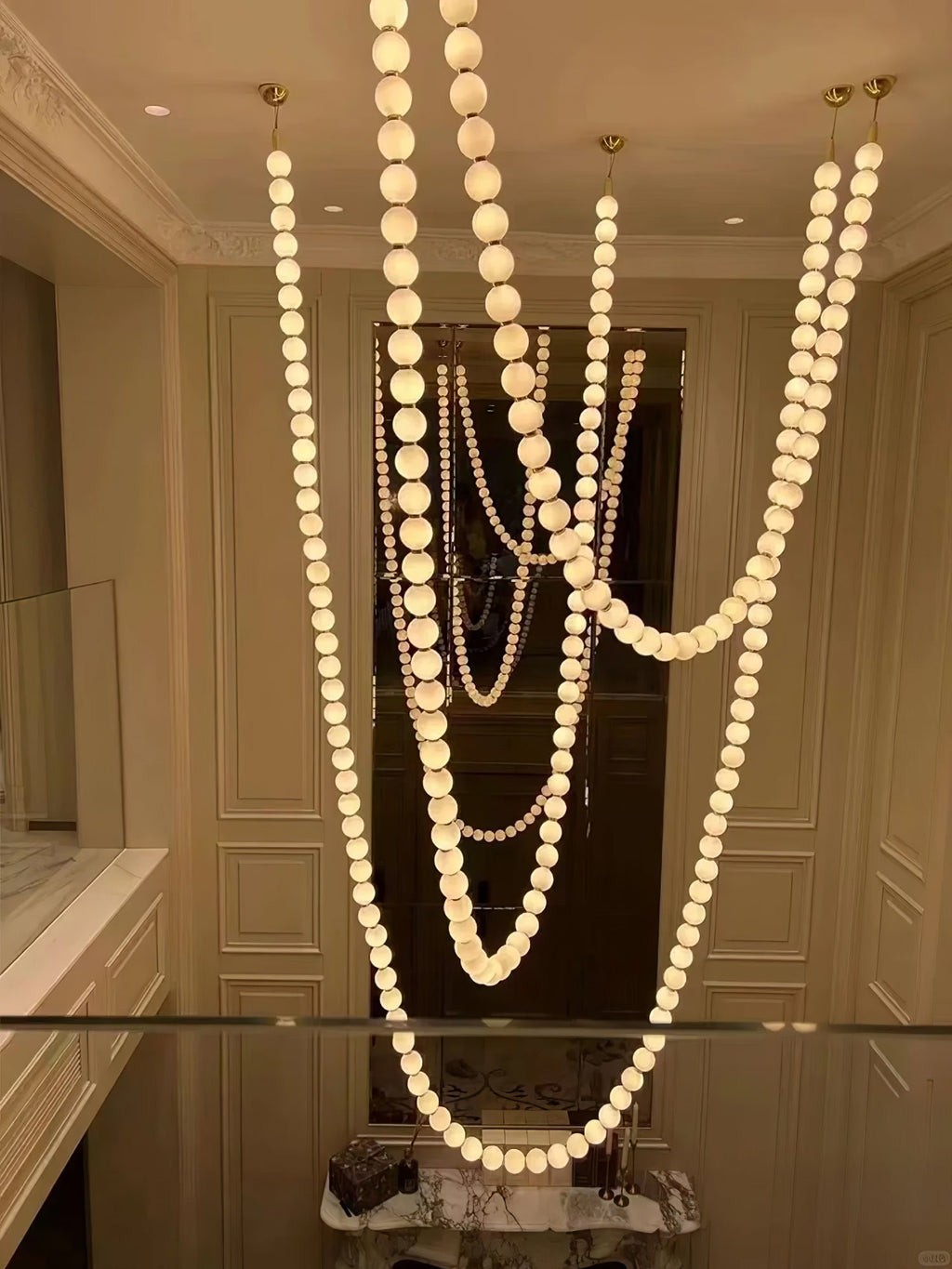 Halti Necklace Acrylic Chandelier