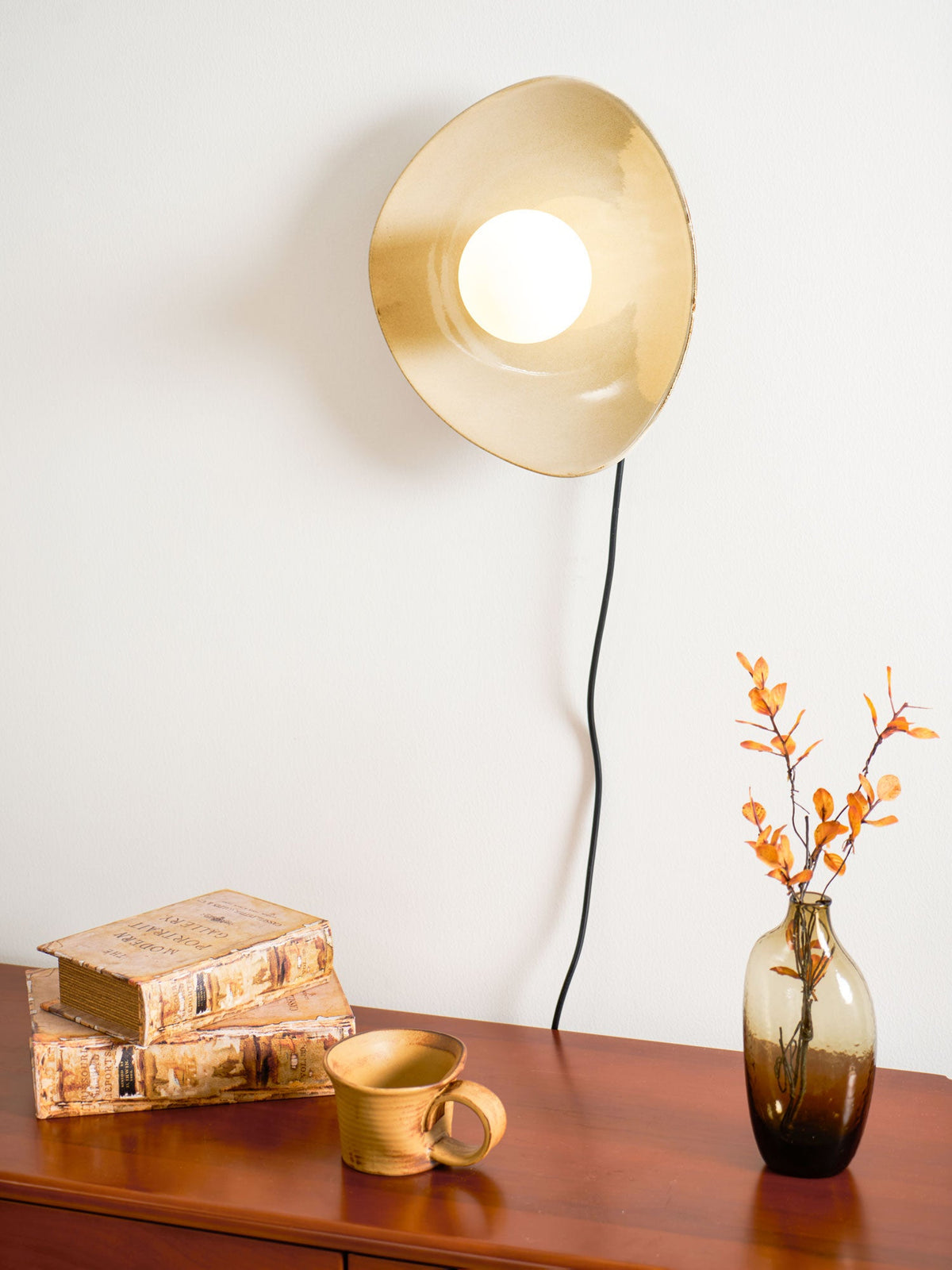 Pebble Disc Plug - in Wall Light