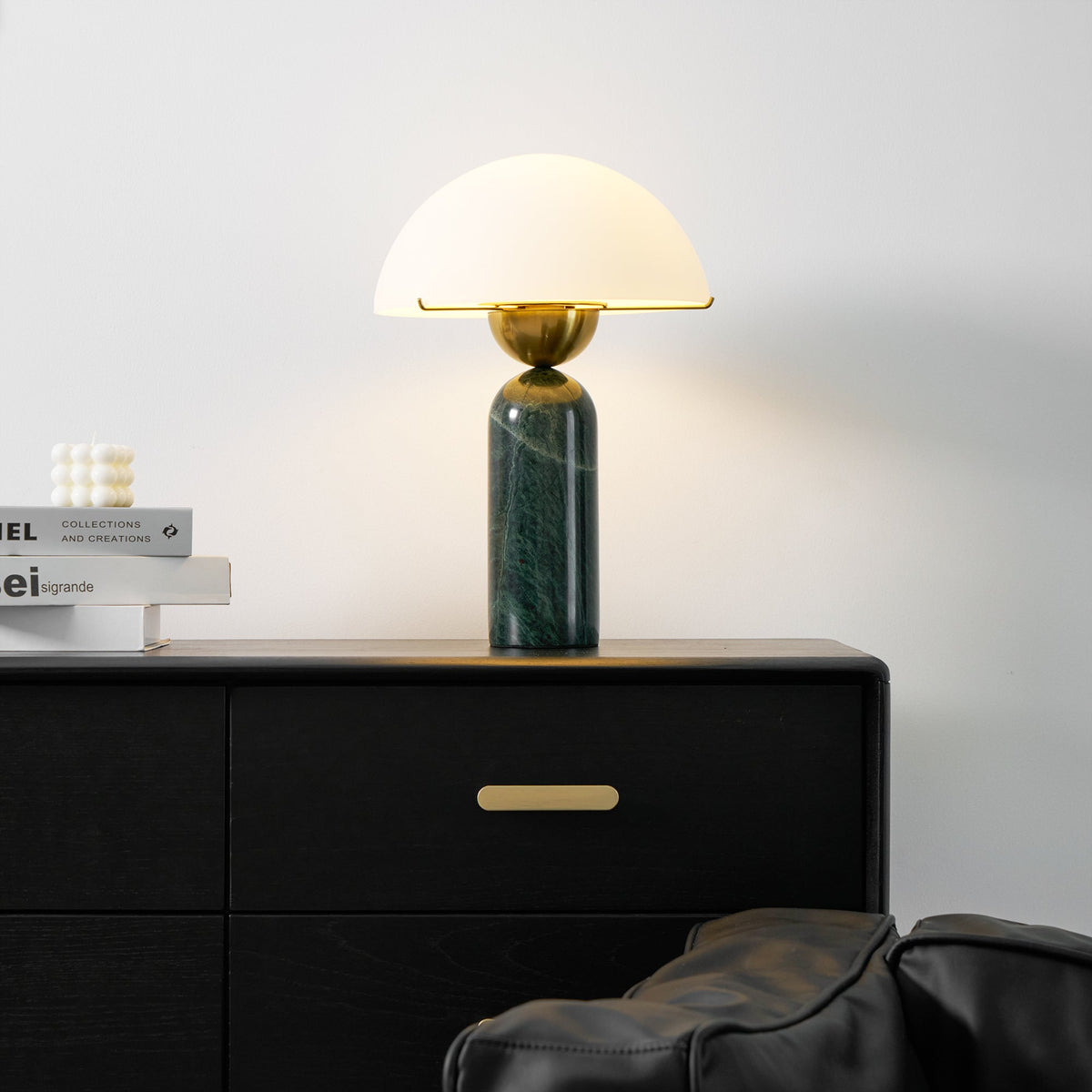 Peono Alabaster Table Lamp