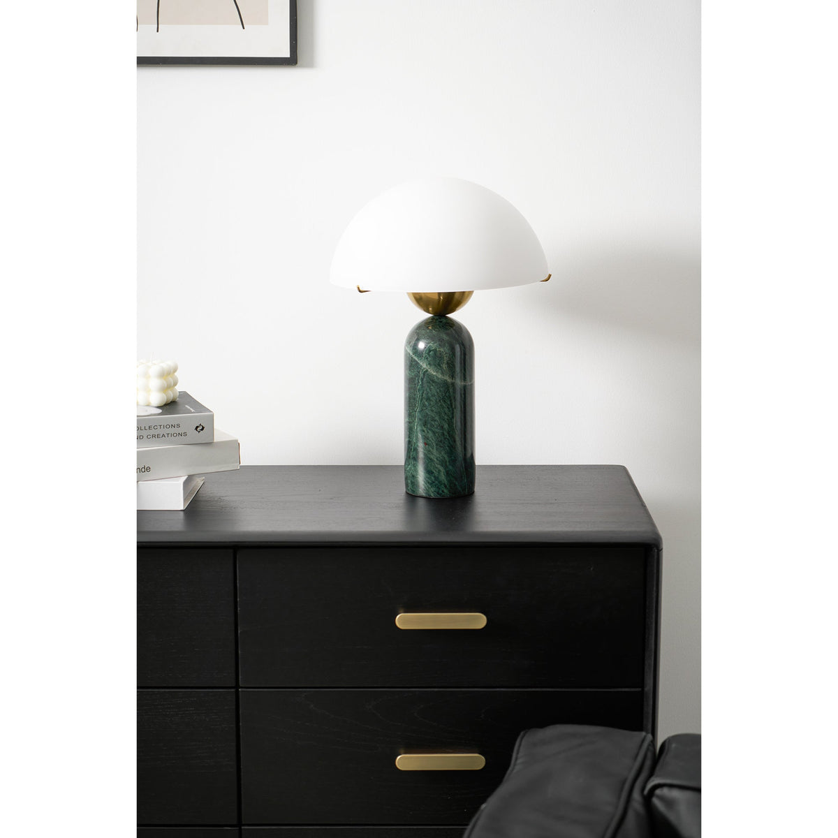 Peono Alabaster Table Lamp