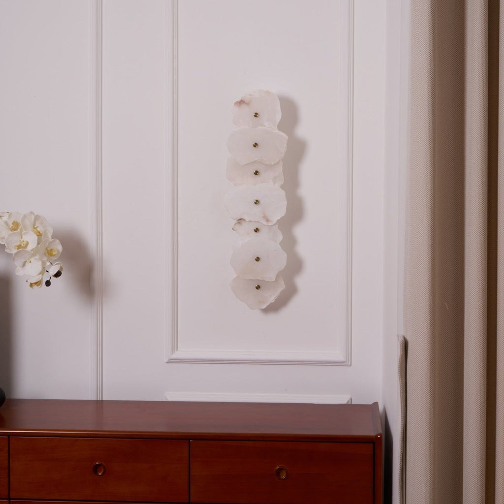 Petra Wall Lamp