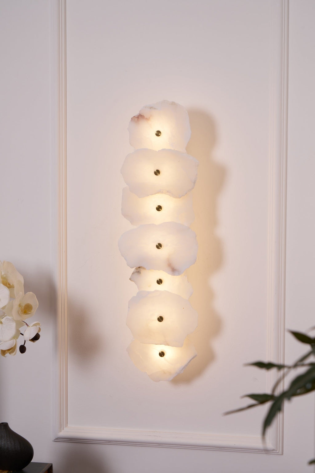 Petra Wall Lamp