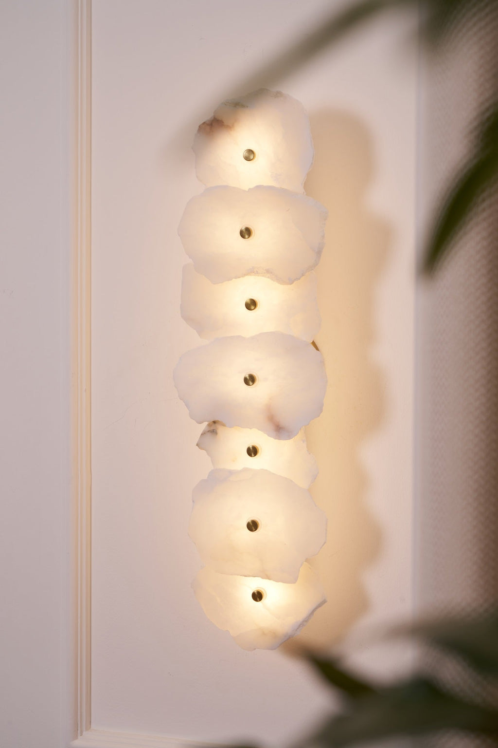 Petra Wall Lamp