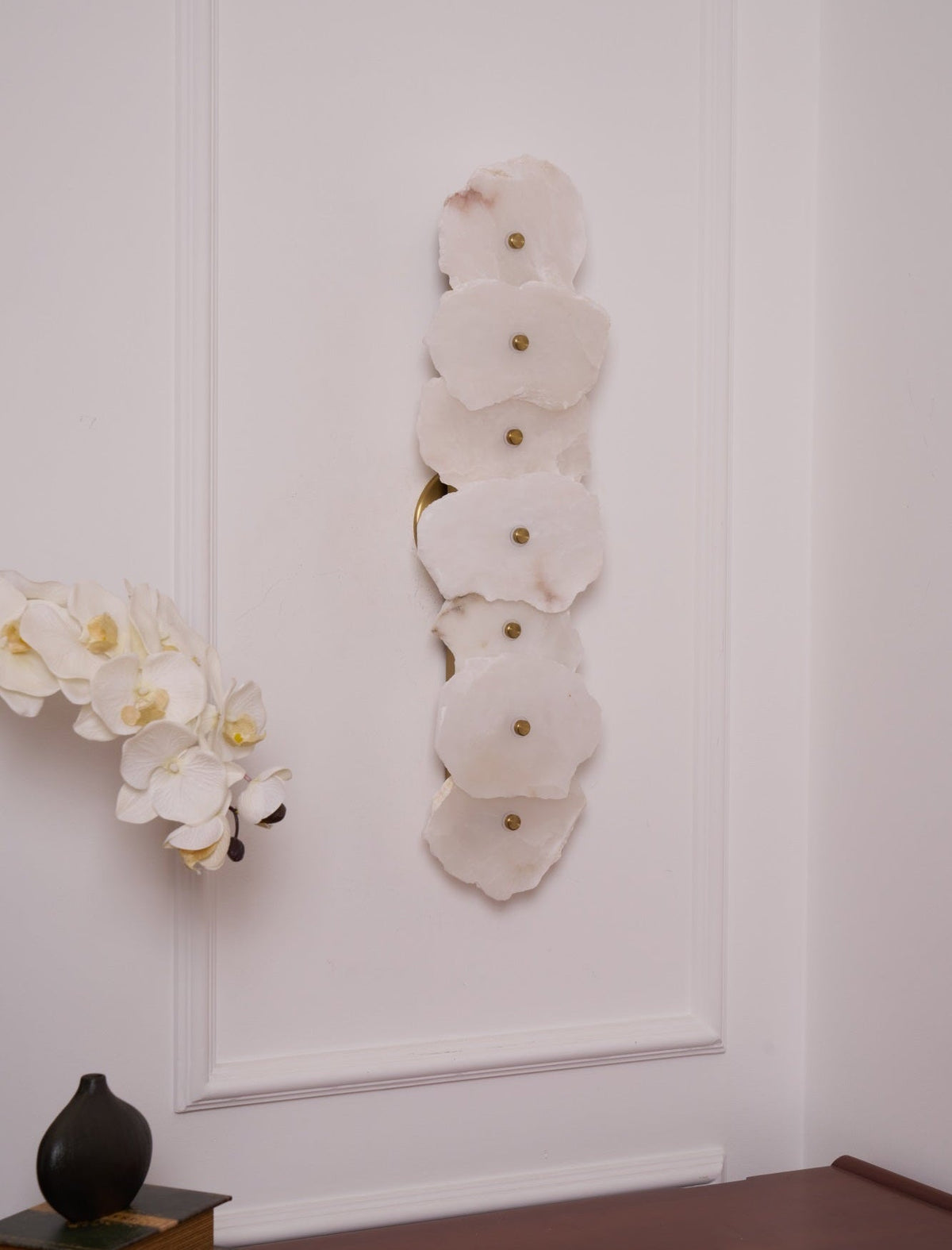 Petra Wall Lamp