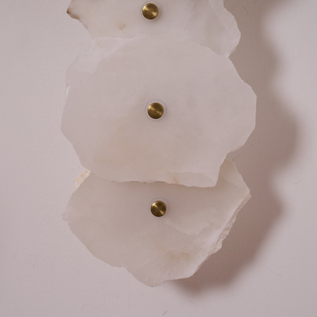 Petra Wall Lamp