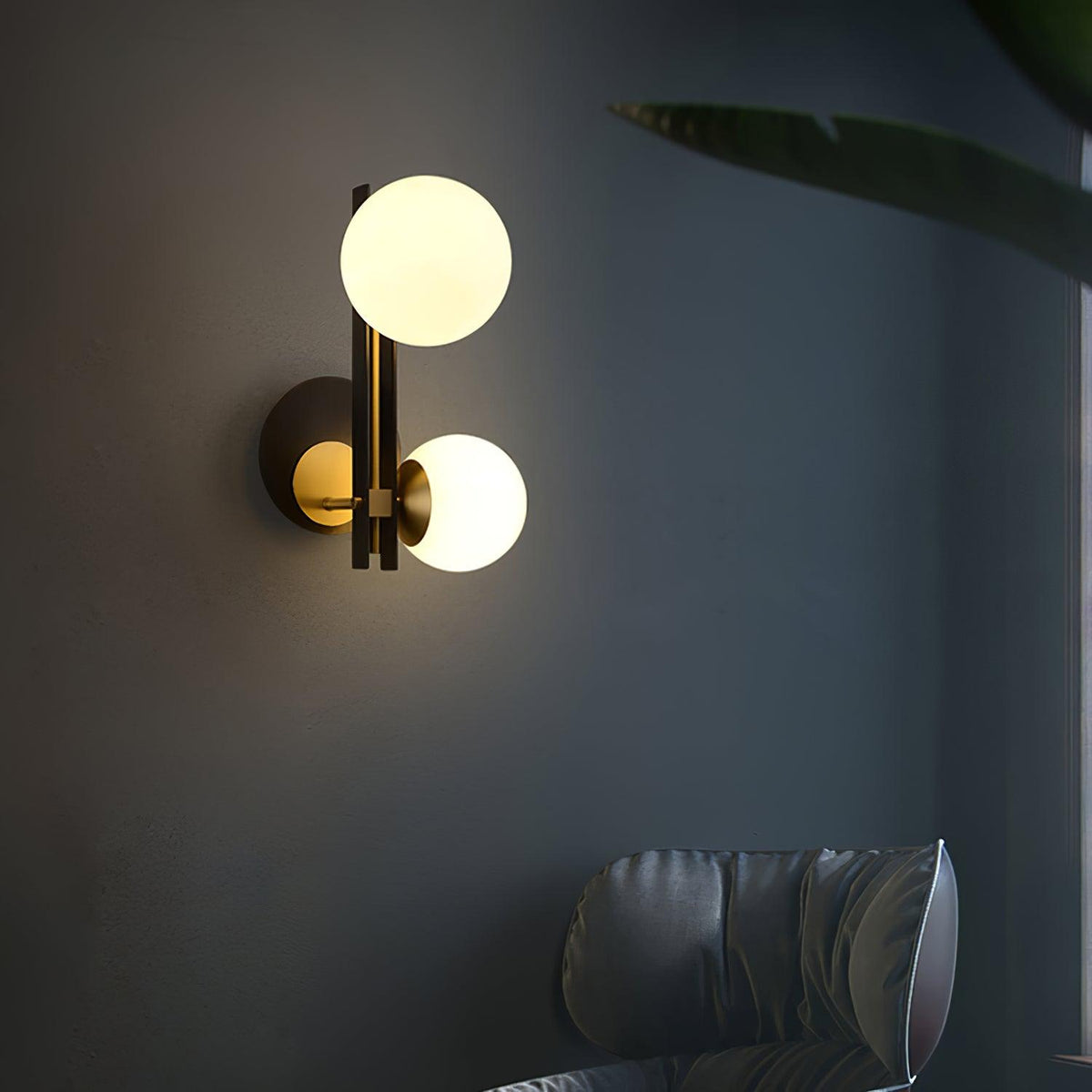 Planeta Wall Lamp