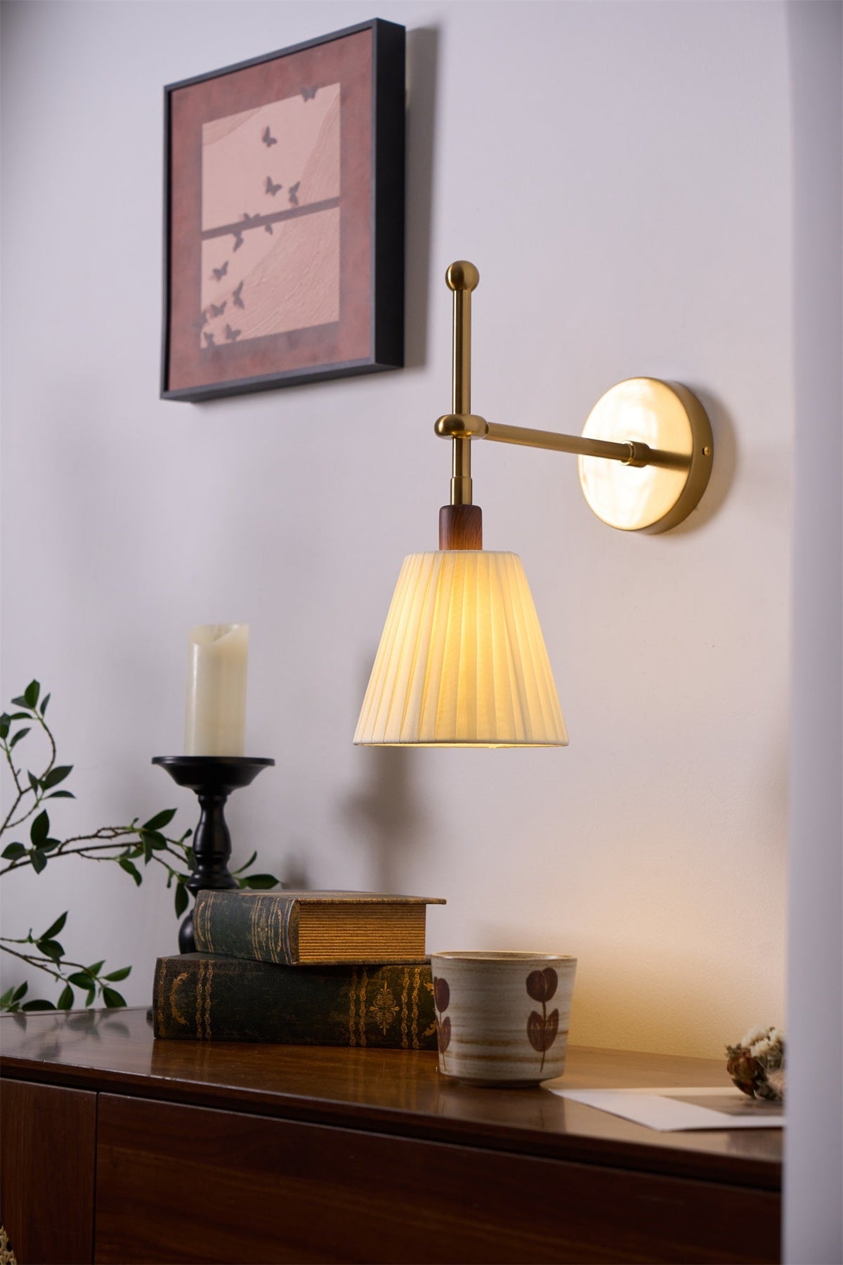 Pleated Fabric Wall Lamp